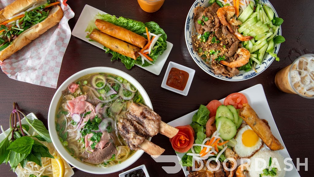 Pho 7 | 32901 1st Ave S APT J, Federal Way, WA 98003, USA | Phone: (253) 235-5576