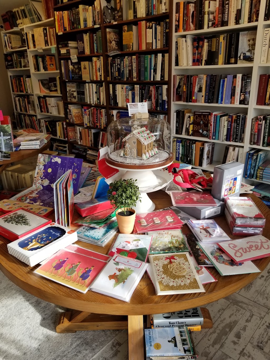 Booksy Galore | 67 Westchester Ave, Pound Ridge, NY 10576, USA | Phone: (914) 764-3171