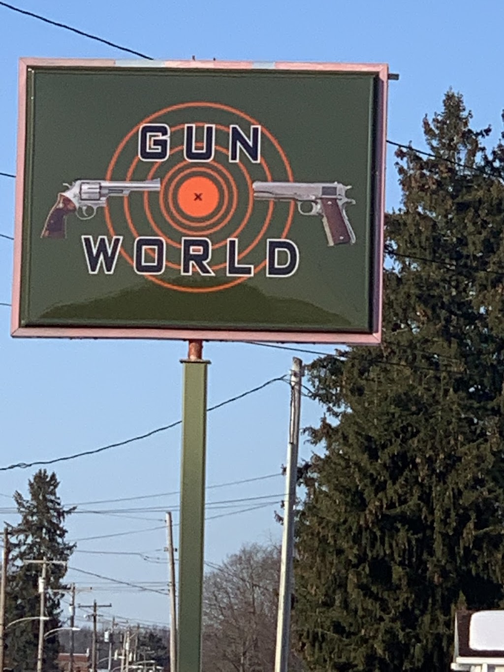 Gun World | 429 S Main St, Harrisville, PA 16038, USA | Phone: (724) 735-6500