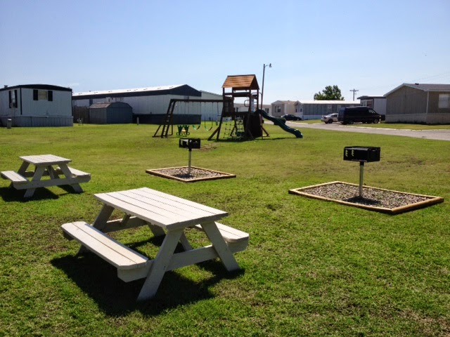 El Reno Village | 1501 S Rock Island Ave, El Reno, OK 73036, USA | Phone: (405) 262-6422