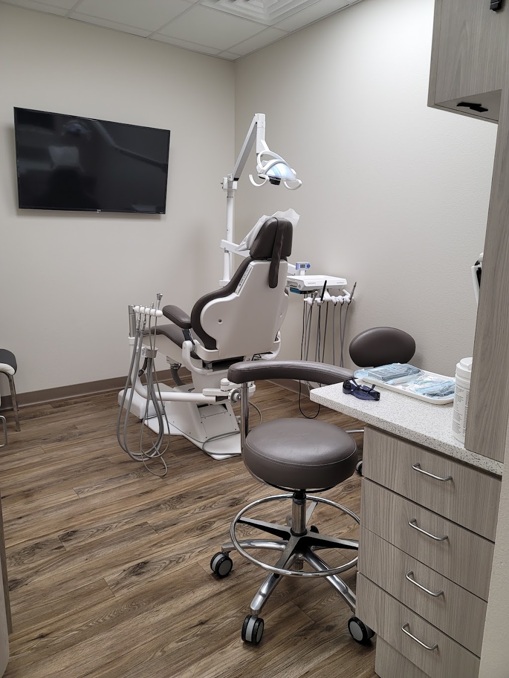 Lovers Smile Dental | 5111 Greenville Ave Suite 134, Dallas, TX 75206, USA | Phone: (972) 629-9693