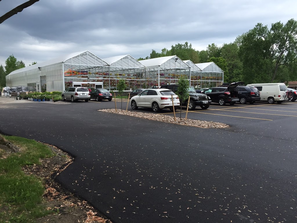 Lavocats Family Greenhouse and Nursery | 8441 County Rd, East Amherst, NY 14051, USA | Phone: (716) 741-3976
