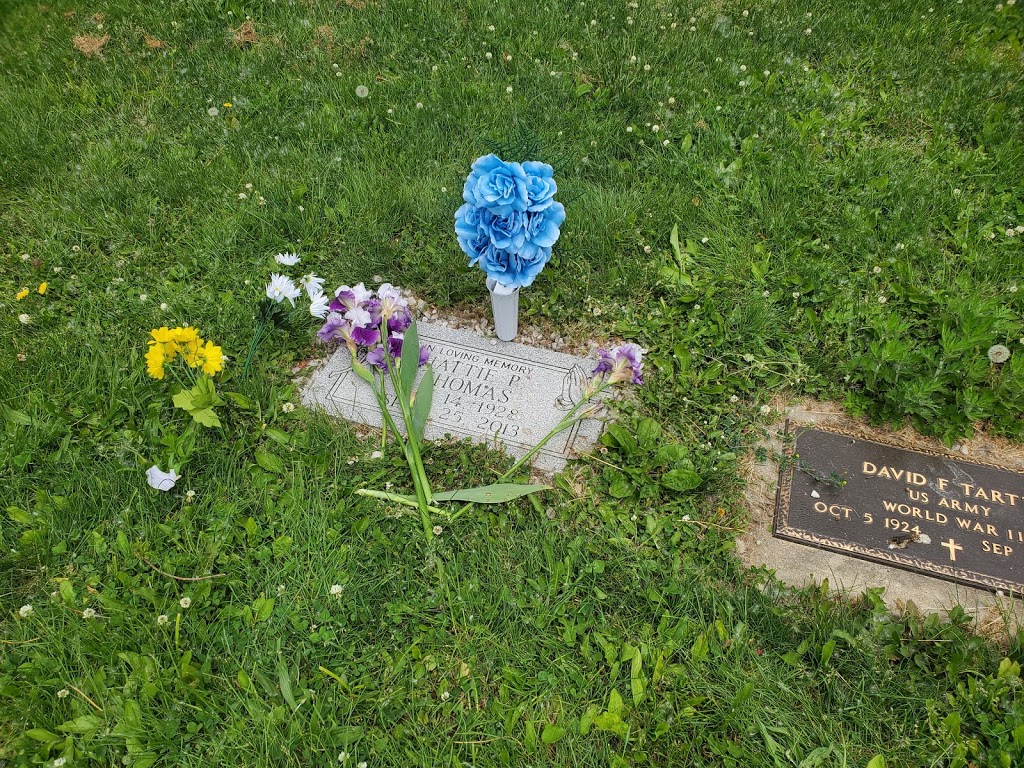 Evergreen Burial Park | 1401 Woodland Ave, Columbus, OH 43219, USA | Phone: (614) 252-9459