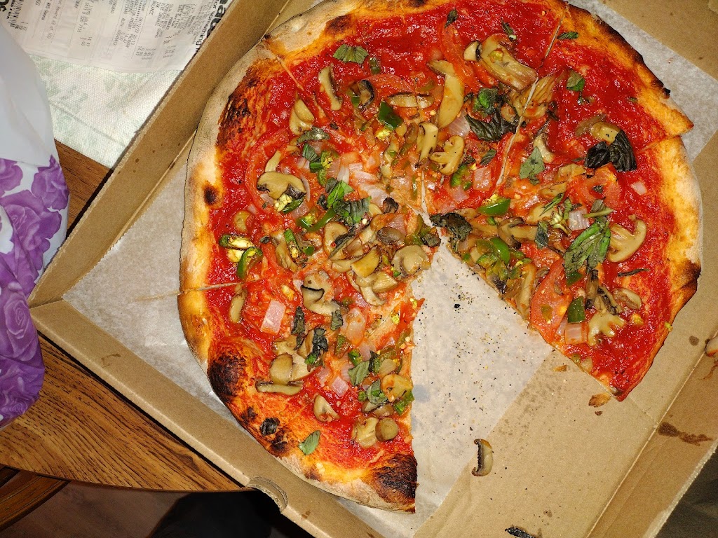 Denly Gardens Old World Pizza | 25 Lake St, Weymouth, MA 02189, USA | Phone: (781) 335-9882