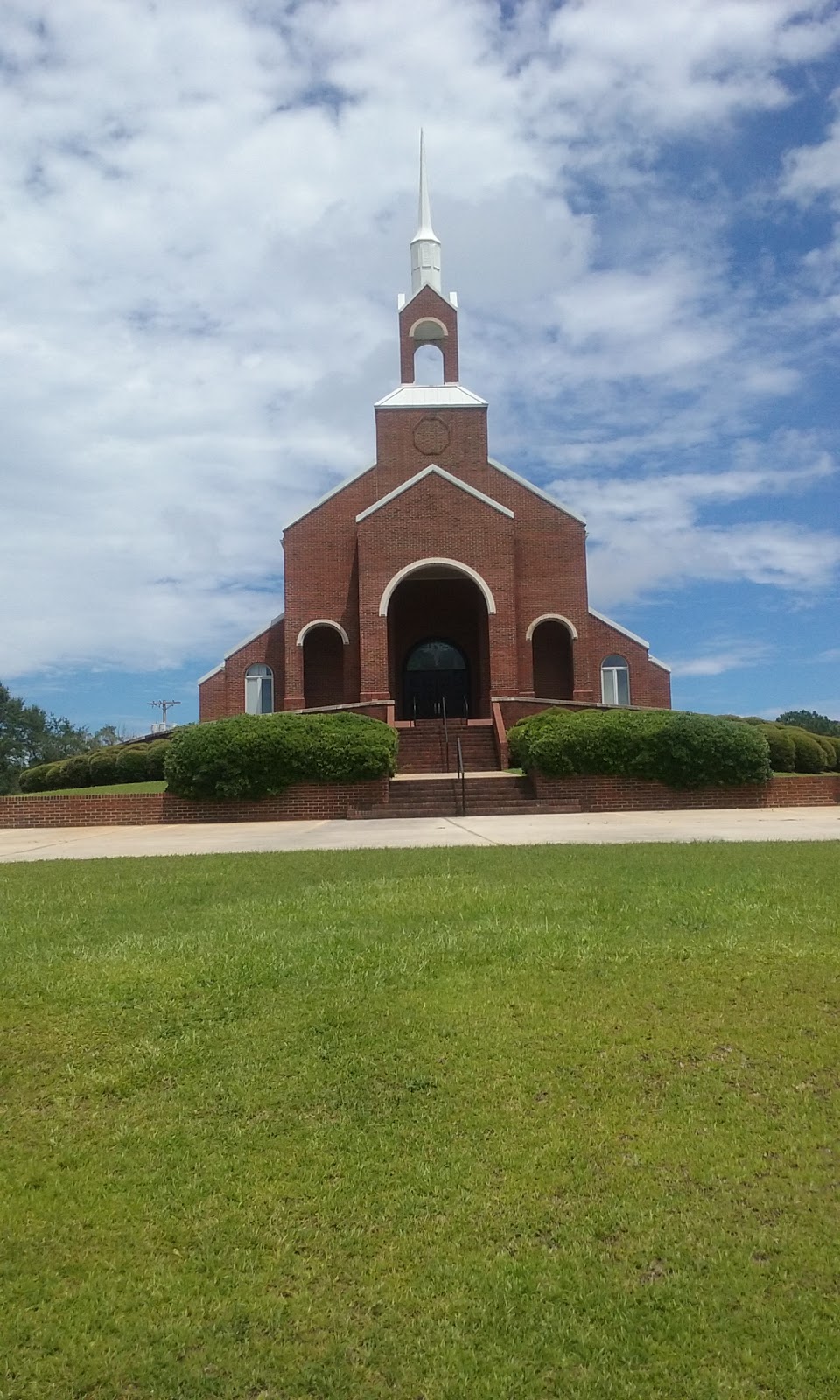 Wayside Baptist Church | 21 Wayside Cir, Alexander City, AL 35010 | Phone: (256) 234-5564