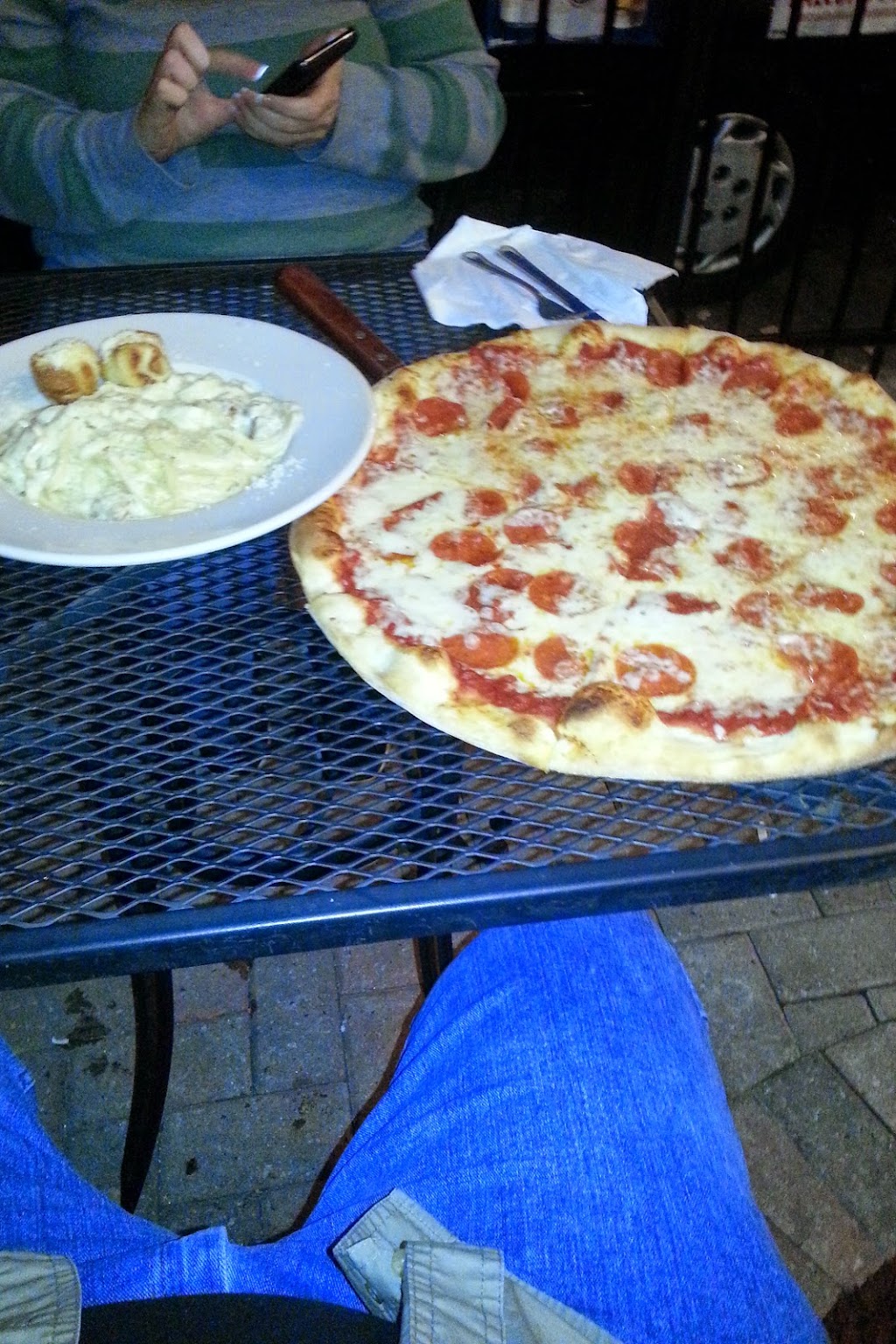 Siracusas NY Pizzeria | 5350 United Dr SE #106, Smyrna, GA 30082, USA | Phone: (770) 432-7454