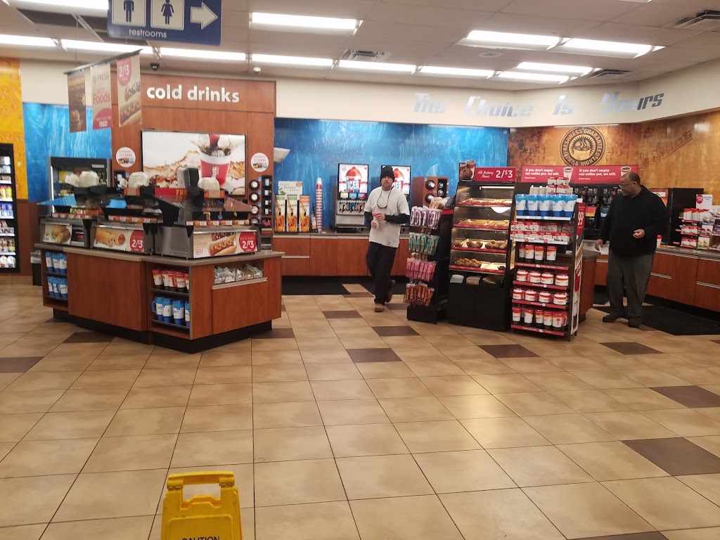 Pilot Travel Center | 6418 Centennial Blvd, Nashville, TN 37209, USA | Phone: (615) 350-7225