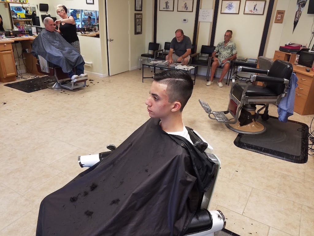 Robert Your Barber At the County Line Barbershop | 12406 County Line Rd, Spring Hill, FL 34667, USA | Phone: (727) 288-4508