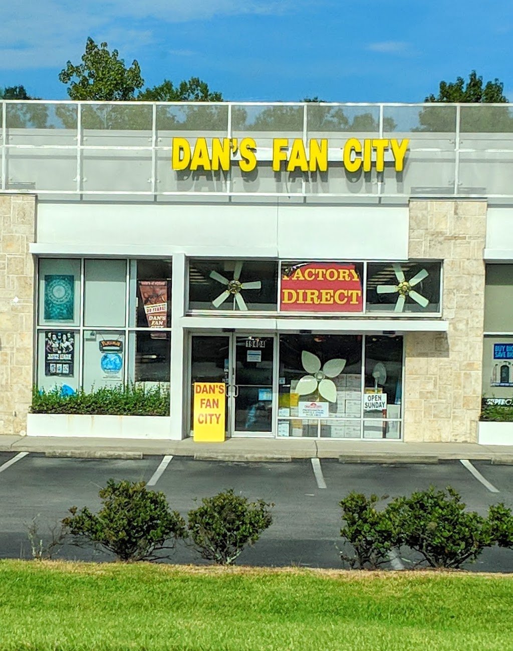 Dans Fan City | 19404 Bruce B Downs Blvd, Tampa, FL 33647, USA | Phone: (813) 994-3422