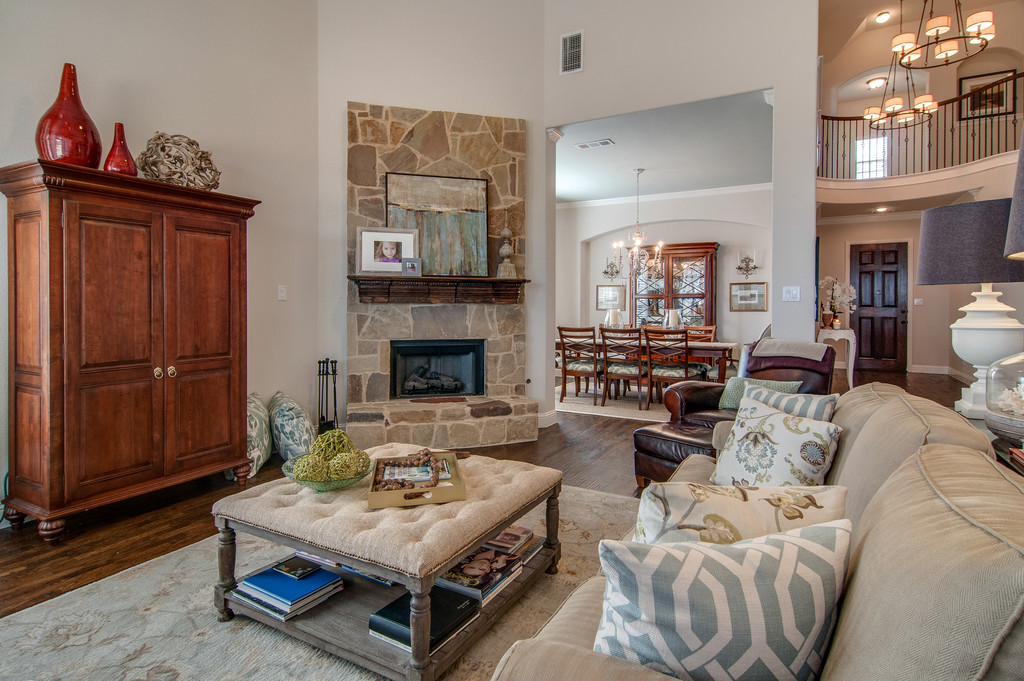 Joy Rice - Dallas Luxe Homes | 950 E State Hwy 114 Suite 105, Southlake, TX 76092, USA | Phone: (214) 662-5588