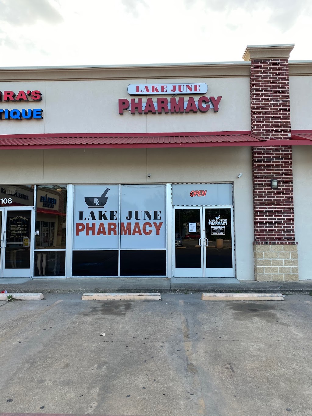 Lake June Pharmacy | 11203 Lake June Rd #106, Balch Springs, TX 75180, USA | Phone: (214) 242-7875