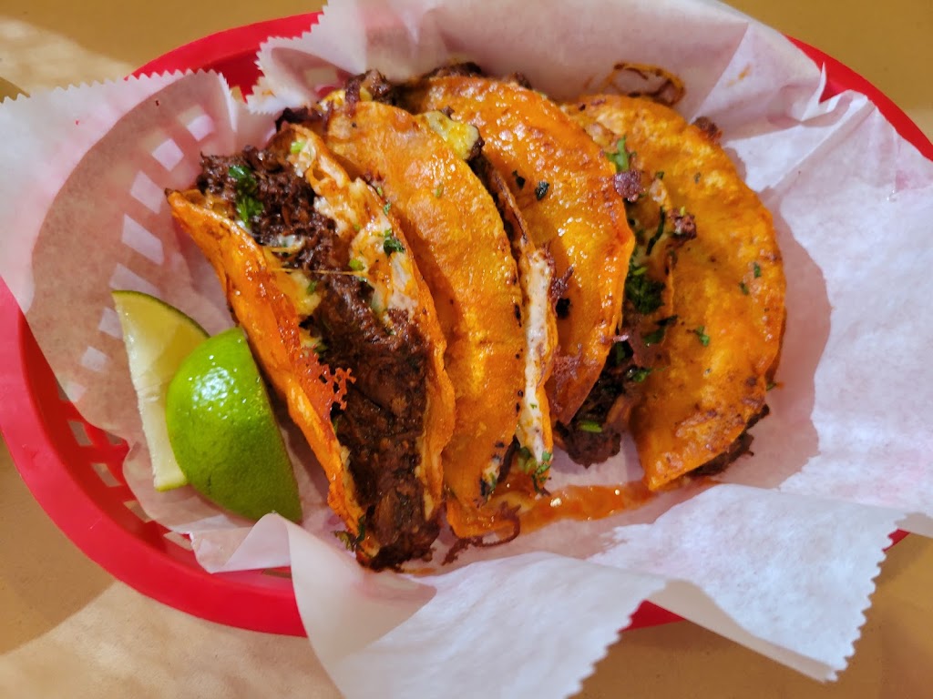 Carnitas Don Claudio | 2333 N Jones Blvd ste 112, Las Vegas, NV 89108, USA | Phone: (725) 780-4544