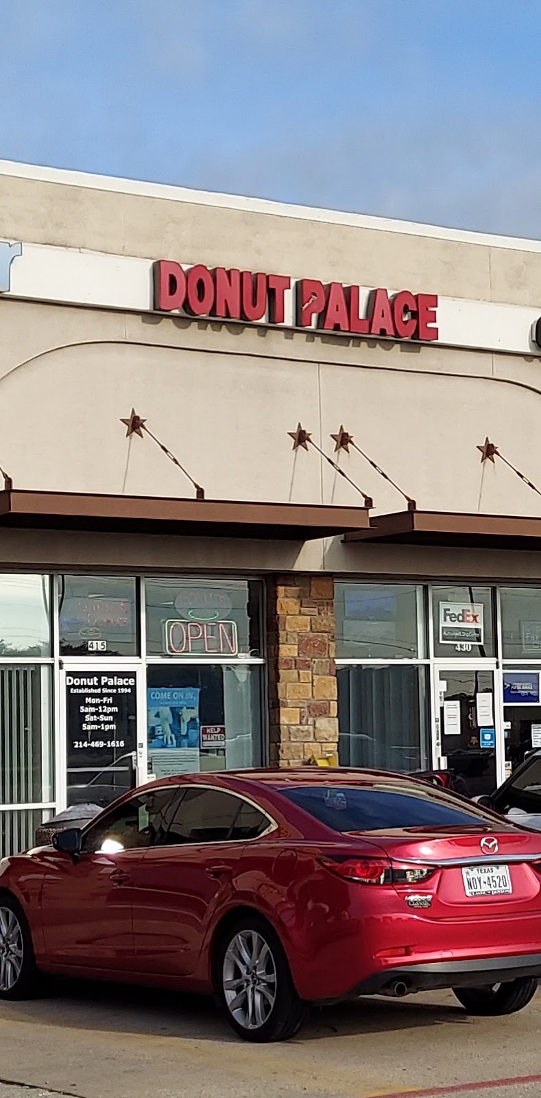 Donut Palace | 6805 Main St #415, The Colony, TX 75056, USA | Phone: (214) 469-1616