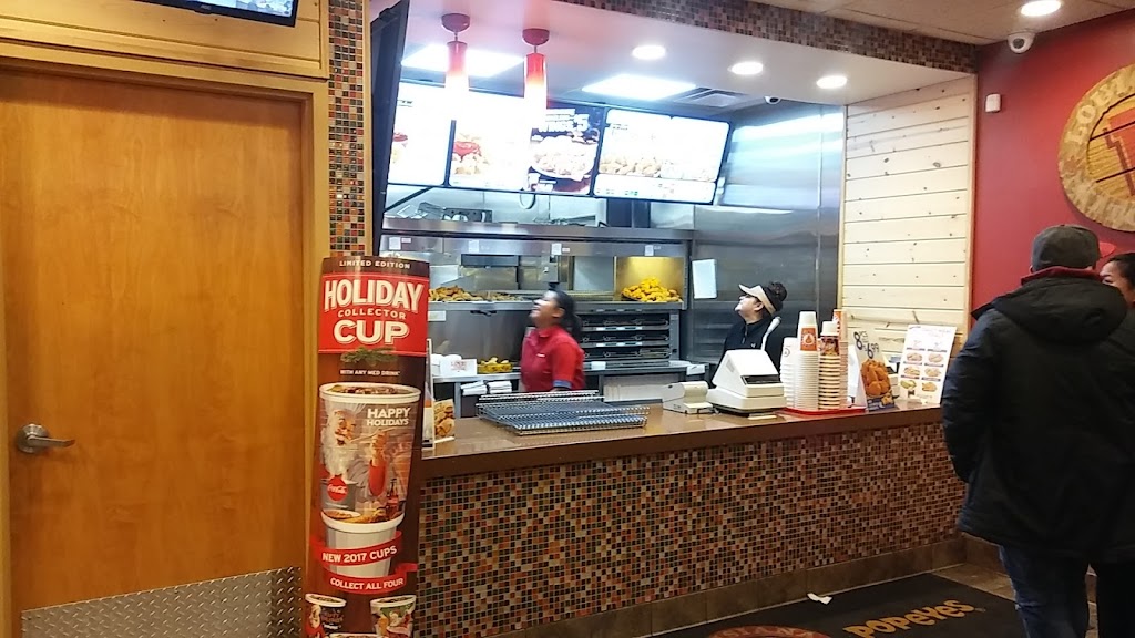 Popeyes Louisiana Kitchen | 511 W Irving Park Rd, Bensenville, IL 60106, USA | Phone: (630) 595-6333