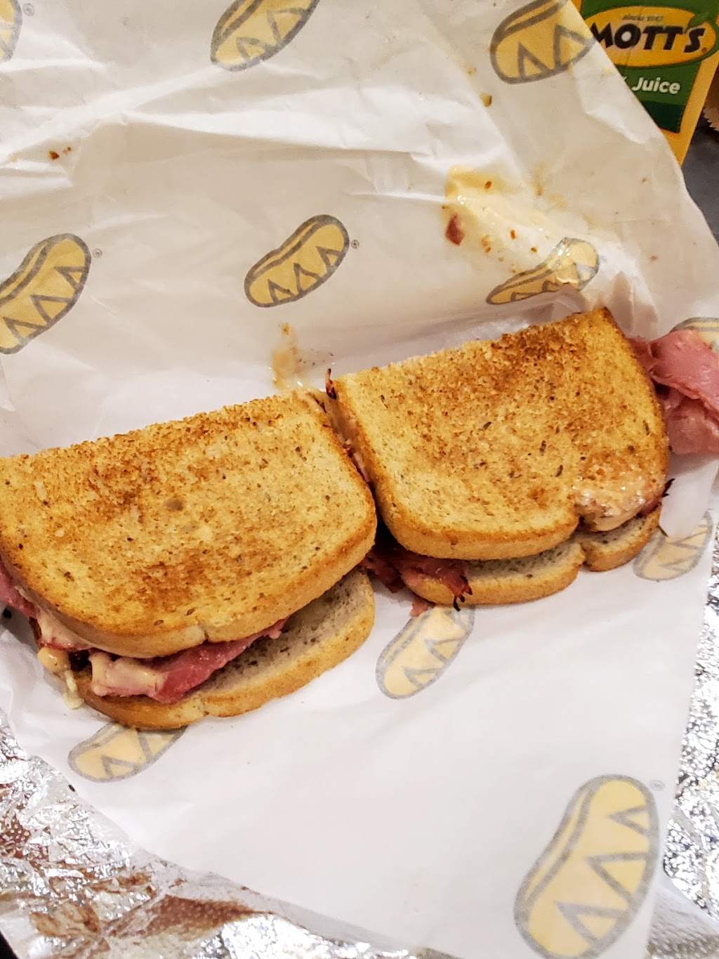 Which Wich Superior Sandwiches | 664 Town Center Pkwy, Slidell, LA 70458, USA | Phone: (985) 690-9990