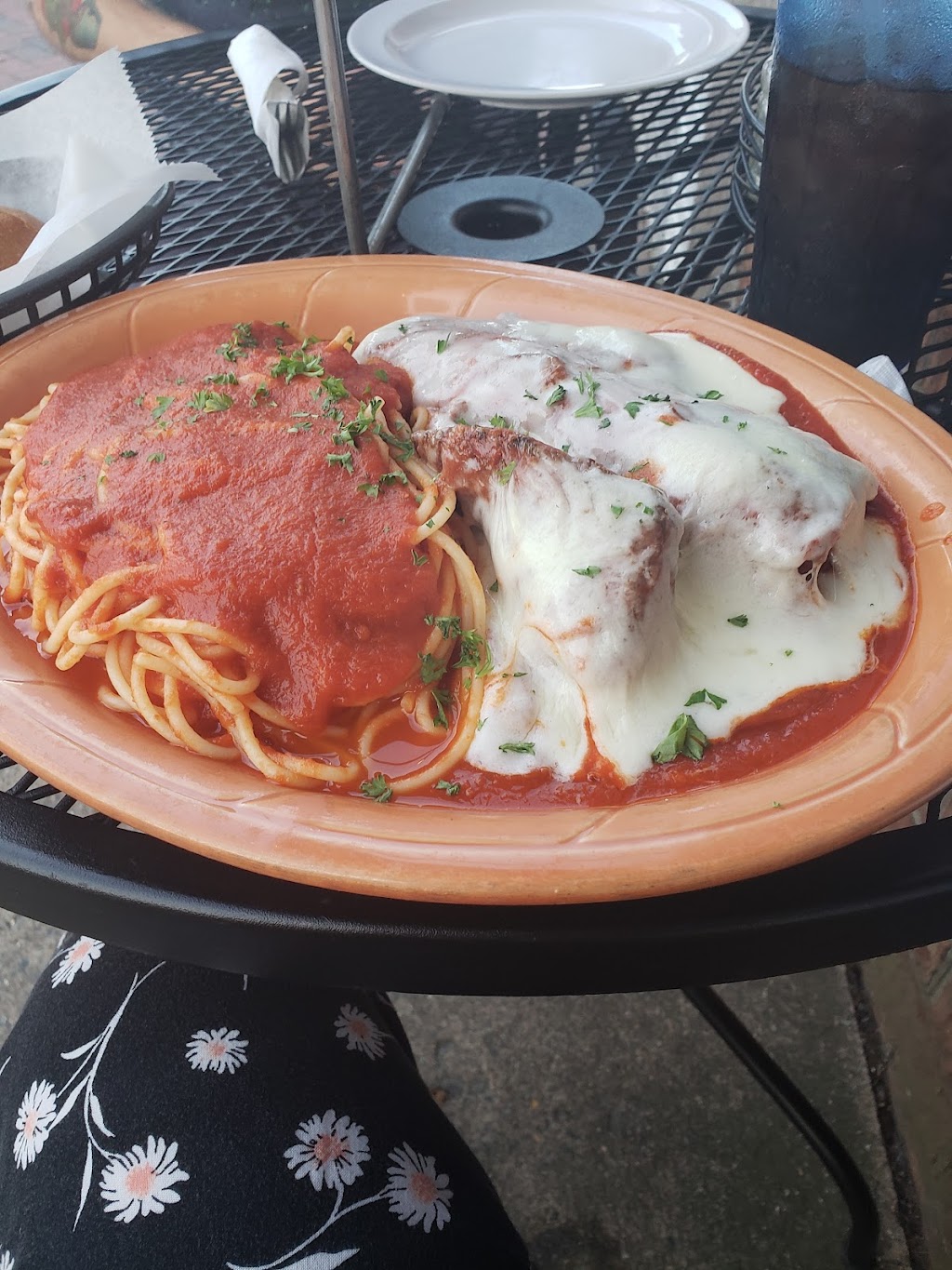 Mary Angelas Pizzeria | 3345 W Cary St, Richmond, VA 23221, USA | Phone: (804) 353-2333