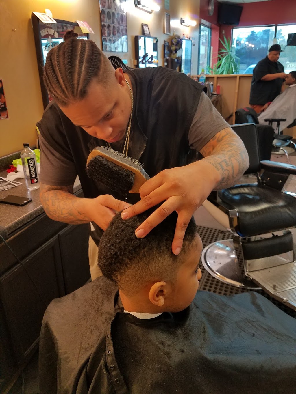 City Cuts | 38496 S Gratiot Ave, Clinton Twp, MI 48036, USA | Phone: (586) 468-2887