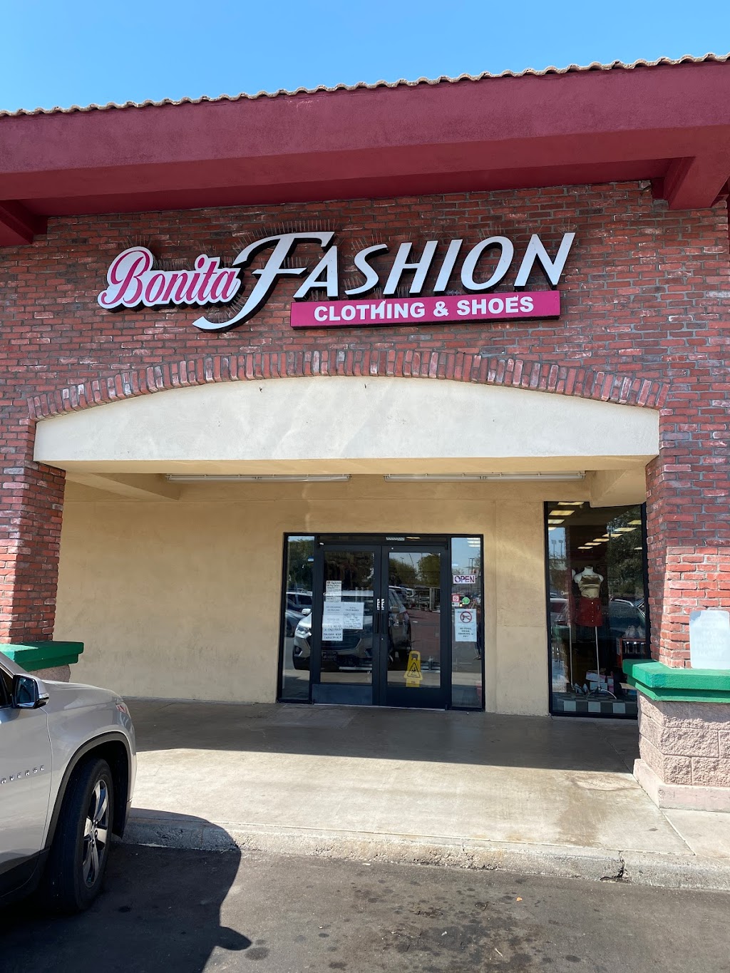 Bonita Fashion | 6750 W Camelback Rd, Glendale, AZ 85303, USA | Phone: (623) 848-0354