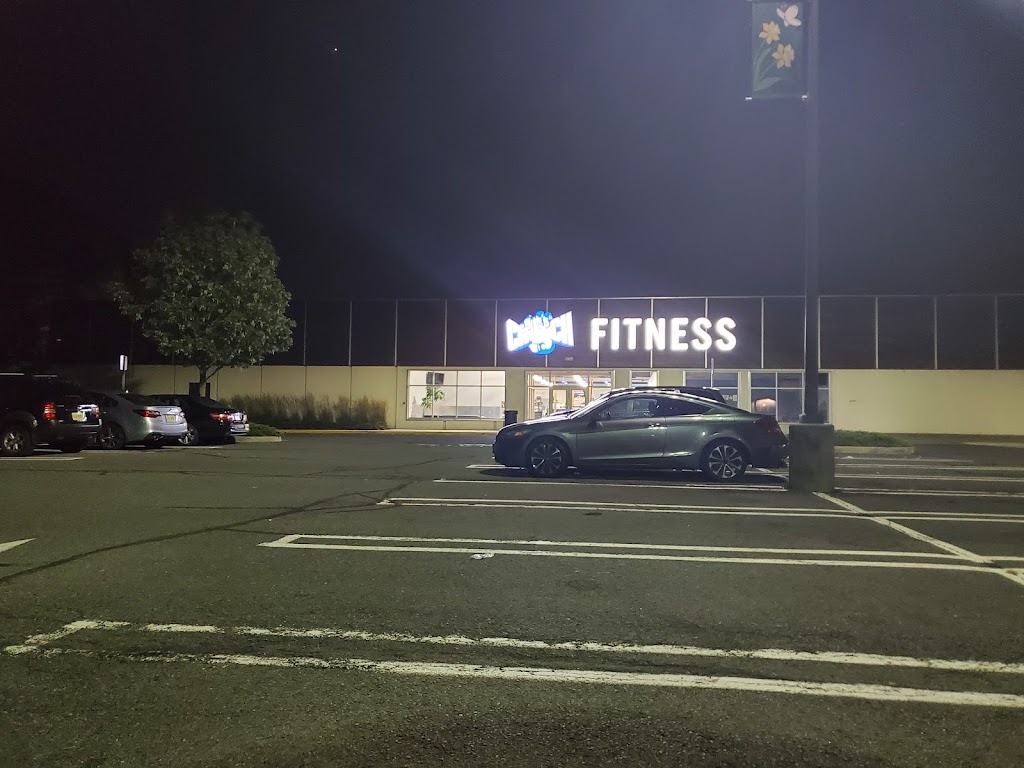 Crunch Fitness - Somerset | 960 Easton Ave, Somerset, NJ 08873, USA | Phone: (732) 325-0203