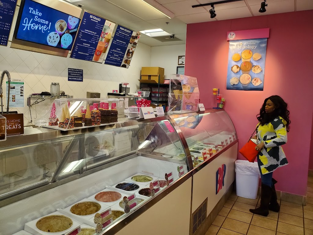 Baskin Robbins | 2570 Justin Rd #130, Highland Village, TX 75077, USA | Phone: (972) 221-4567