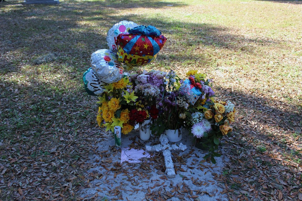 Shiloh Cemetery | 378 E Terrace Dr, Plant City, FL 33563, USA | Phone: (813) 707-7429