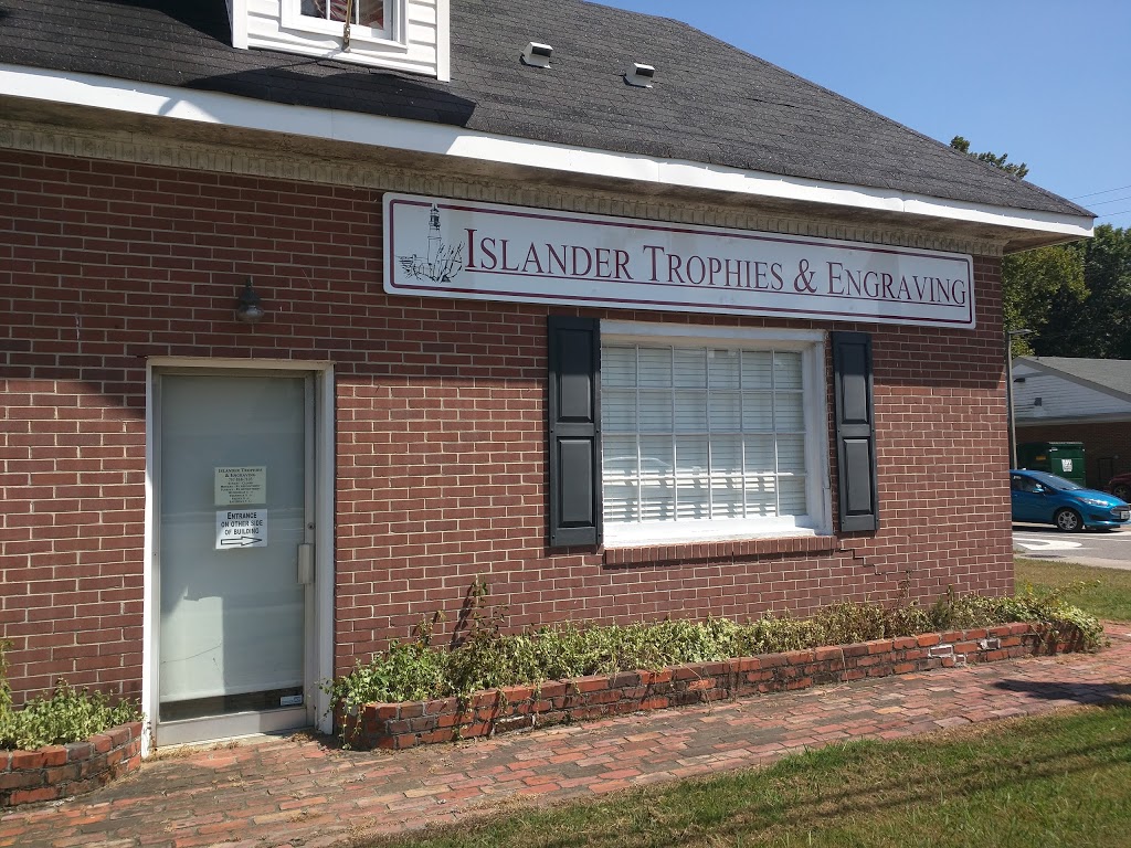 Islander Trophies & Engraving | 492 Wythe Creek Rd, Poquoson, VA 23662, USA | Phone: (757) 868-7103