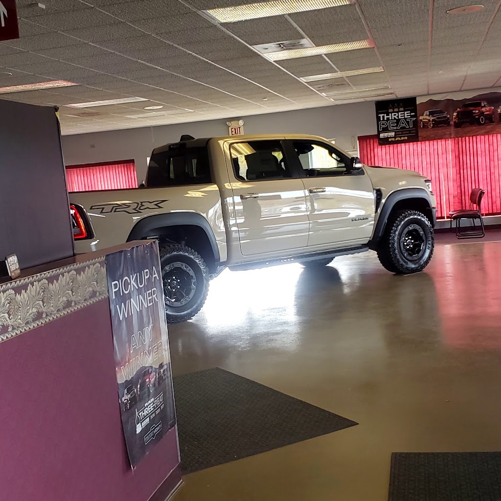 Cobleskill Chrysler Dodge Jeep Ram | 5709 2444, NY-7, Cobleskill, NY 12043, USA | Phone: (518) 254-8134