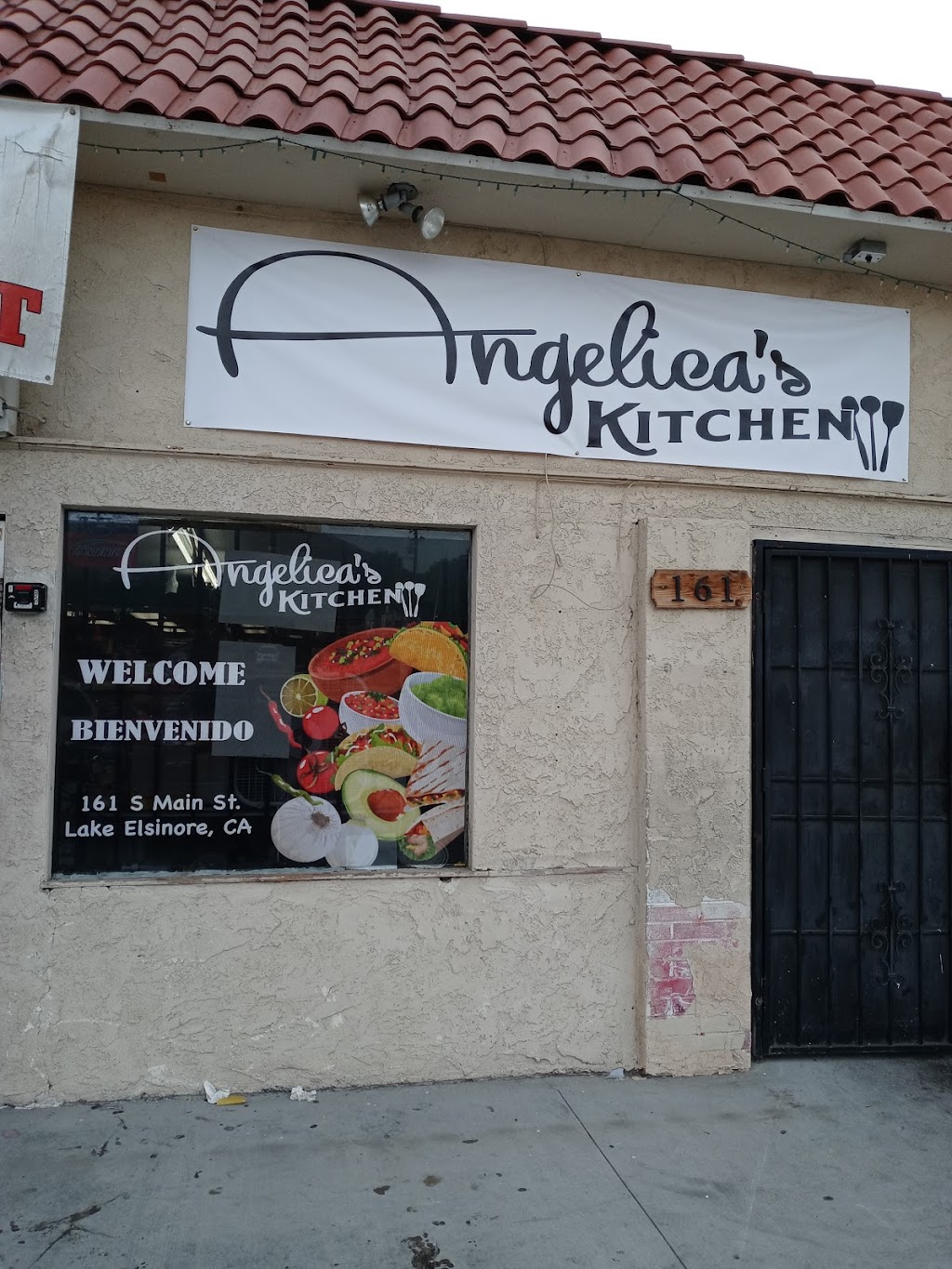 Angelicas Kitchen | 161 S Main St, Lake Elsinore, CA 92530, USA | Phone: (951) 457-4037