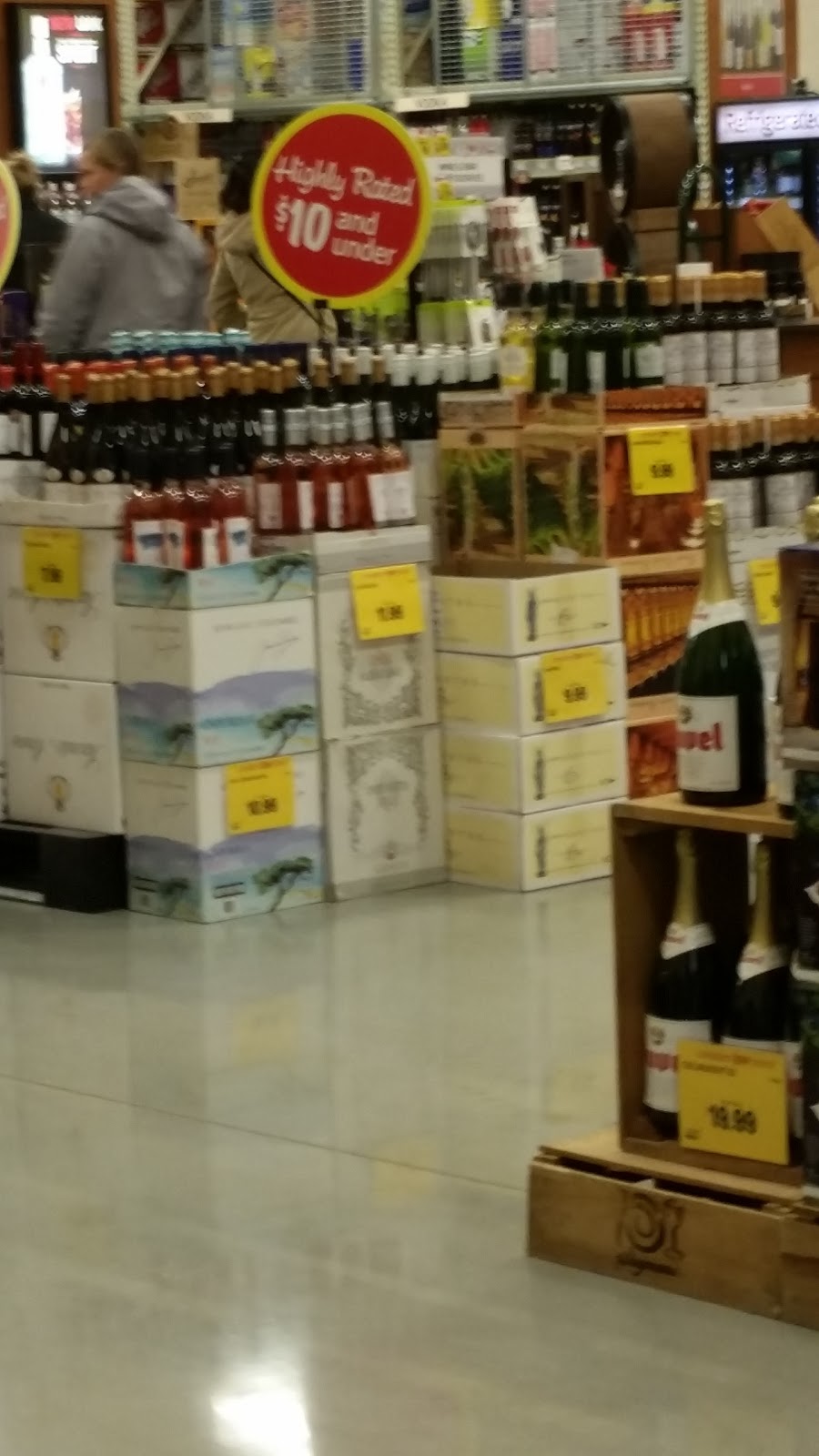 Wegmans Wine, Liquor & Beer | 53 3rd Ave, Burlington, MA 01803, USA | Phone: (781) 418-0780