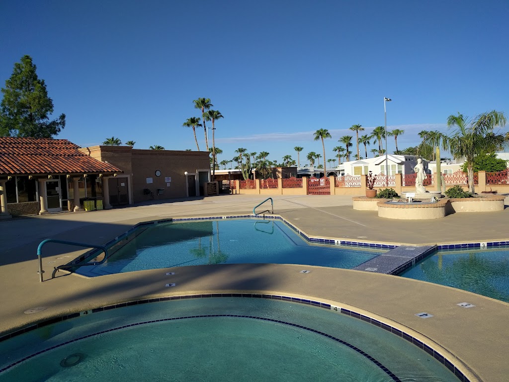 Roadhaven Golf & Tennis Resort | 1000 S Idaho Rd, Apache Junction, AZ 85119, USA | Phone: (480) 982-4811