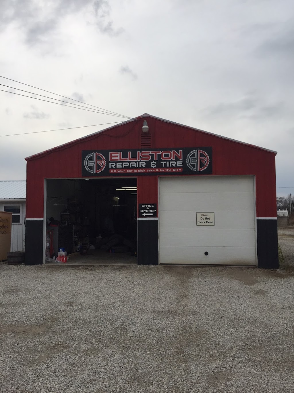 Elliston Repair & Tire / Elliston Recovery | 9760 Mt Gilead Rd, Fredericktown, OH 43019, USA | Phone: (740) 848-4015