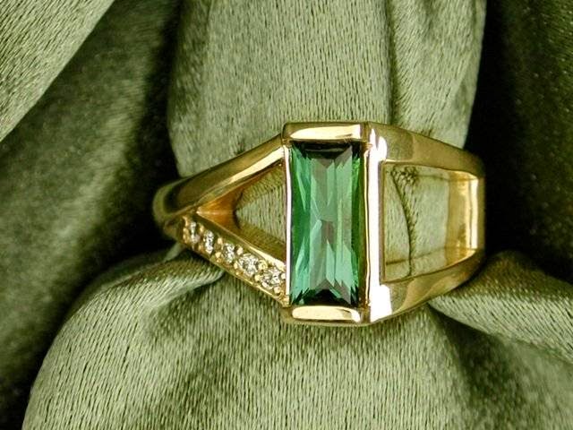 Barnes Fine Jewelers | 891 N Val Vista Dr #103, Gilbert, AZ 85234, USA | Phone: (480) 545-8585