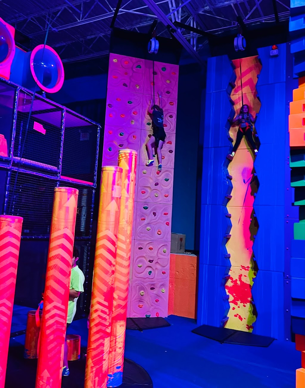 Urban Air Trampoline and Adventure Park | 11791 Bandera Rd Suite A, San Antonio, TX 78250 | Phone: (210) 485-1711