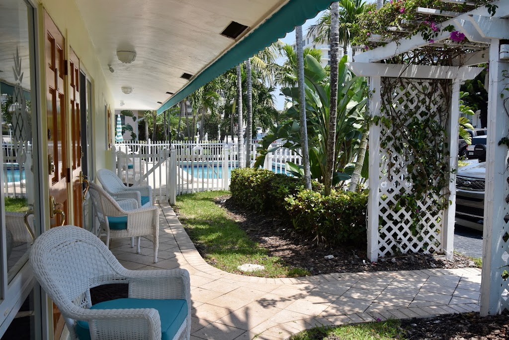 Pineapple Place | 3217 NE 7th Pl, Pompano Beach, FL 33062, USA | Phone: (703) 474-1779