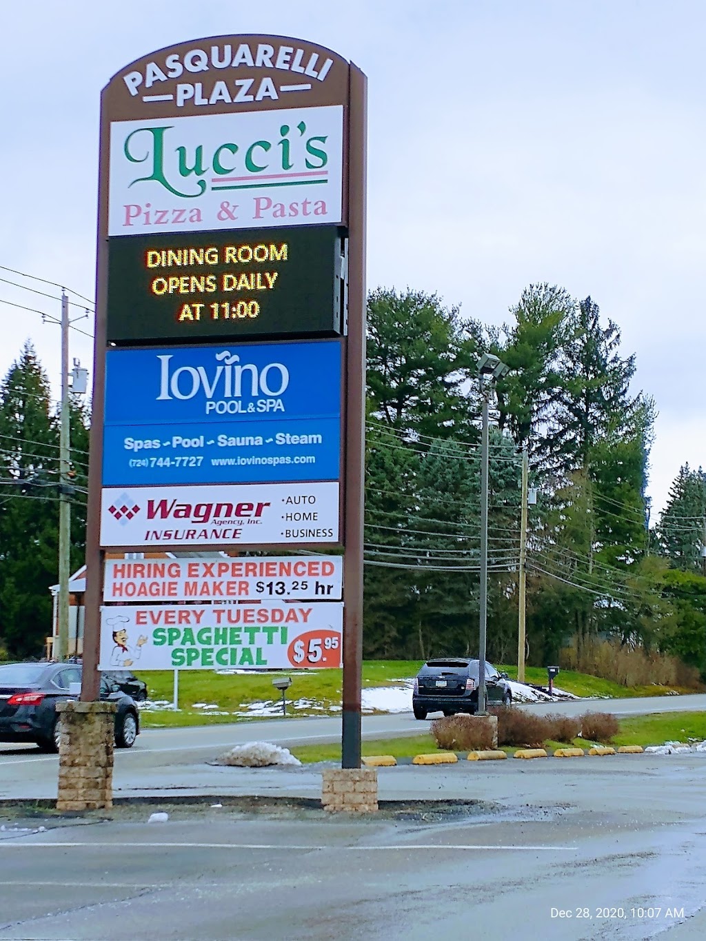 Luccis Pizza & Pasta | 3510 PA-130, Irwin, PA 15642, USA | Phone: (724) 744-4262