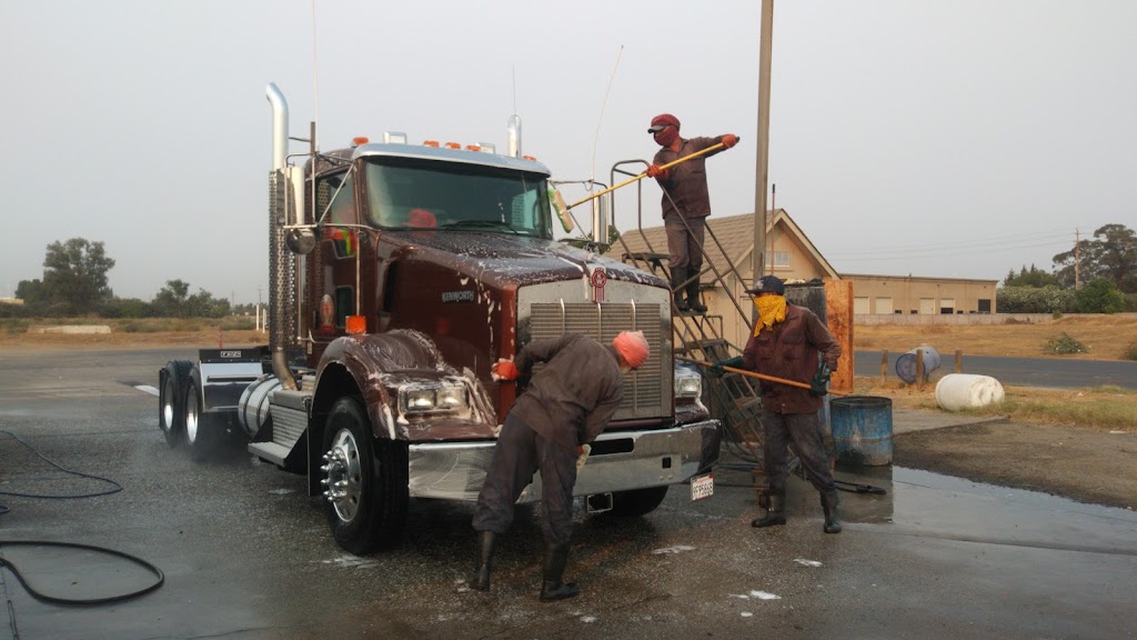 G & S Truck Wash Inc | 816 Frontage Rd, Ripon, CA 95366, USA | Phone: (209) 341-9969