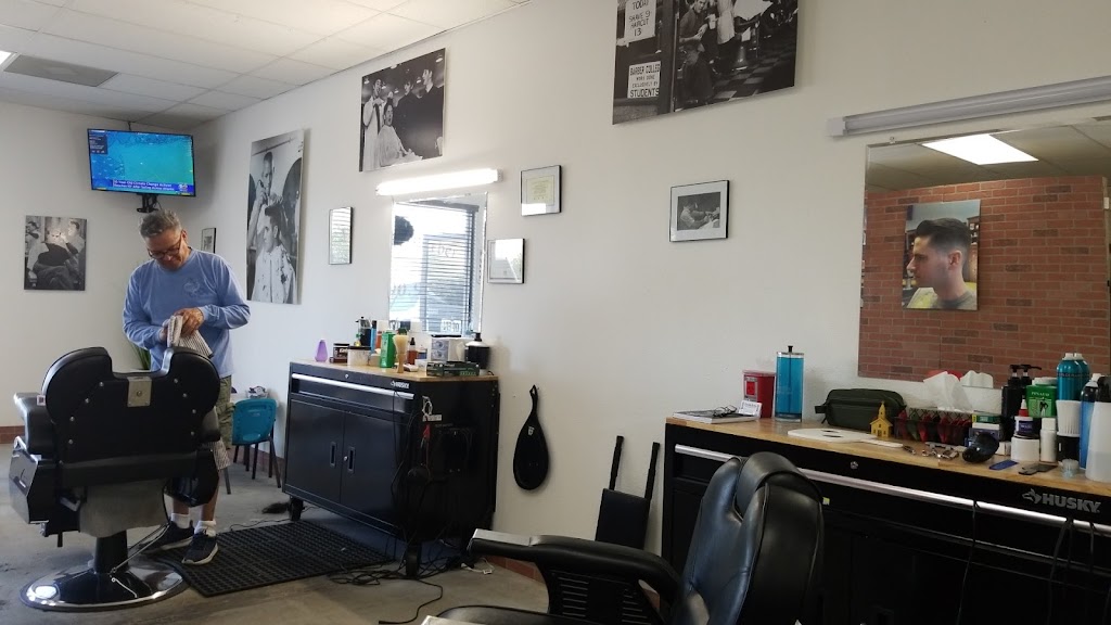 Friendly Barber | 34161 Yucaipa Blvd suite c, Yucaipa, CA 92399, USA | Phone: (626) 483-9249