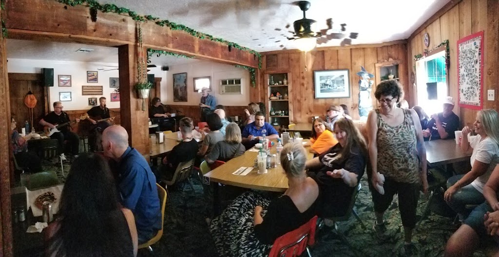 Antones Italian Food | 4125 Sunnyside Dr, Riverside, CA 92506, USA | Phone: (951) 682-5900