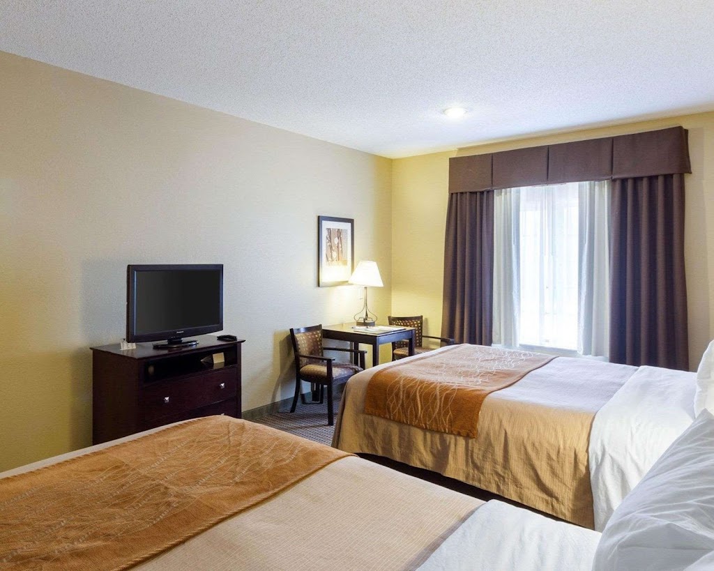 Comfort Inn & Suites | 810 S Water St, Burnet, TX 78611, USA | Phone: (512) 756-1789