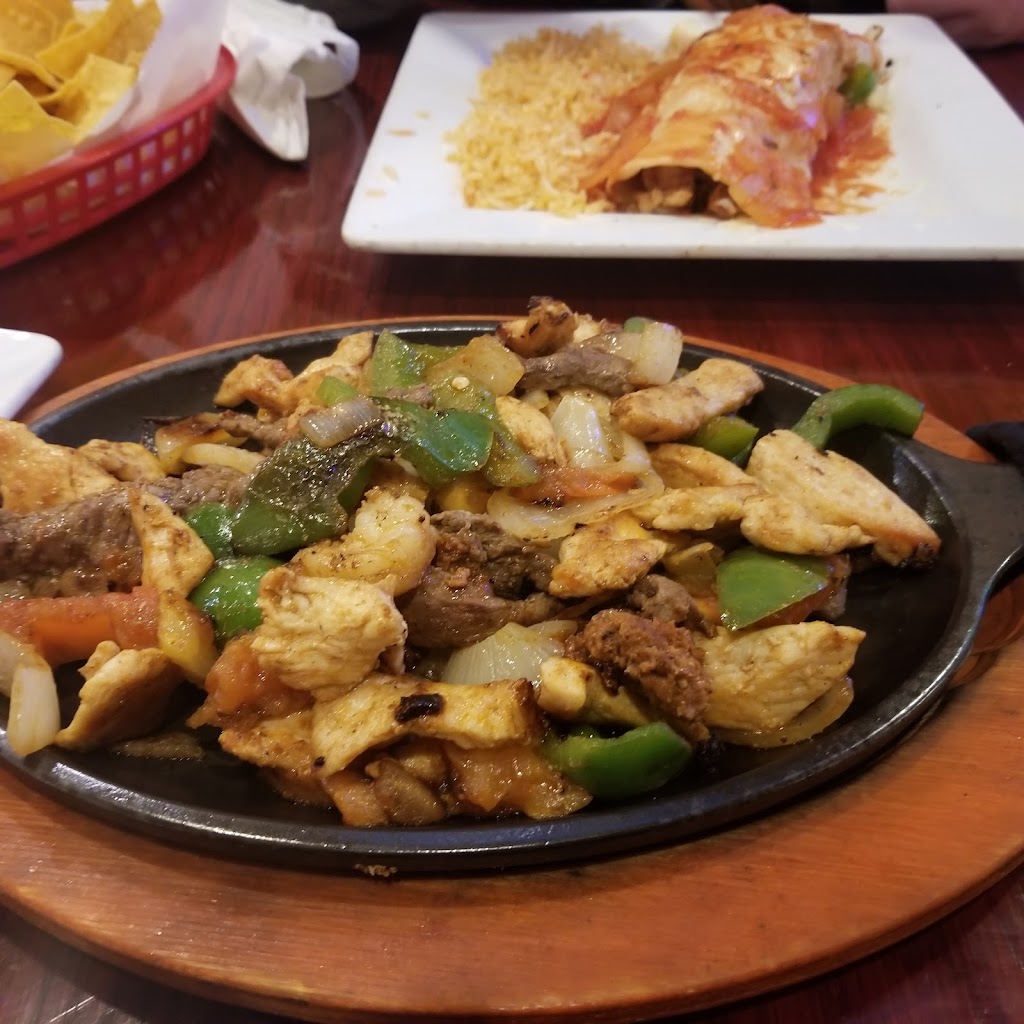 Chile Rojo Mexican Cuisine | 1296 Newsome St, Mt Airy, NC 27030, USA | Phone: (336) 789-7801