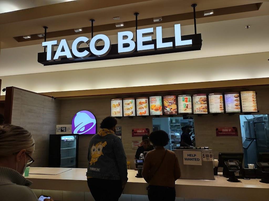 Taco Bell | Twelve Oaks Mall, 27288 Novi Rd, Novi, MI 48377, USA | Phone: (248) 305-3066