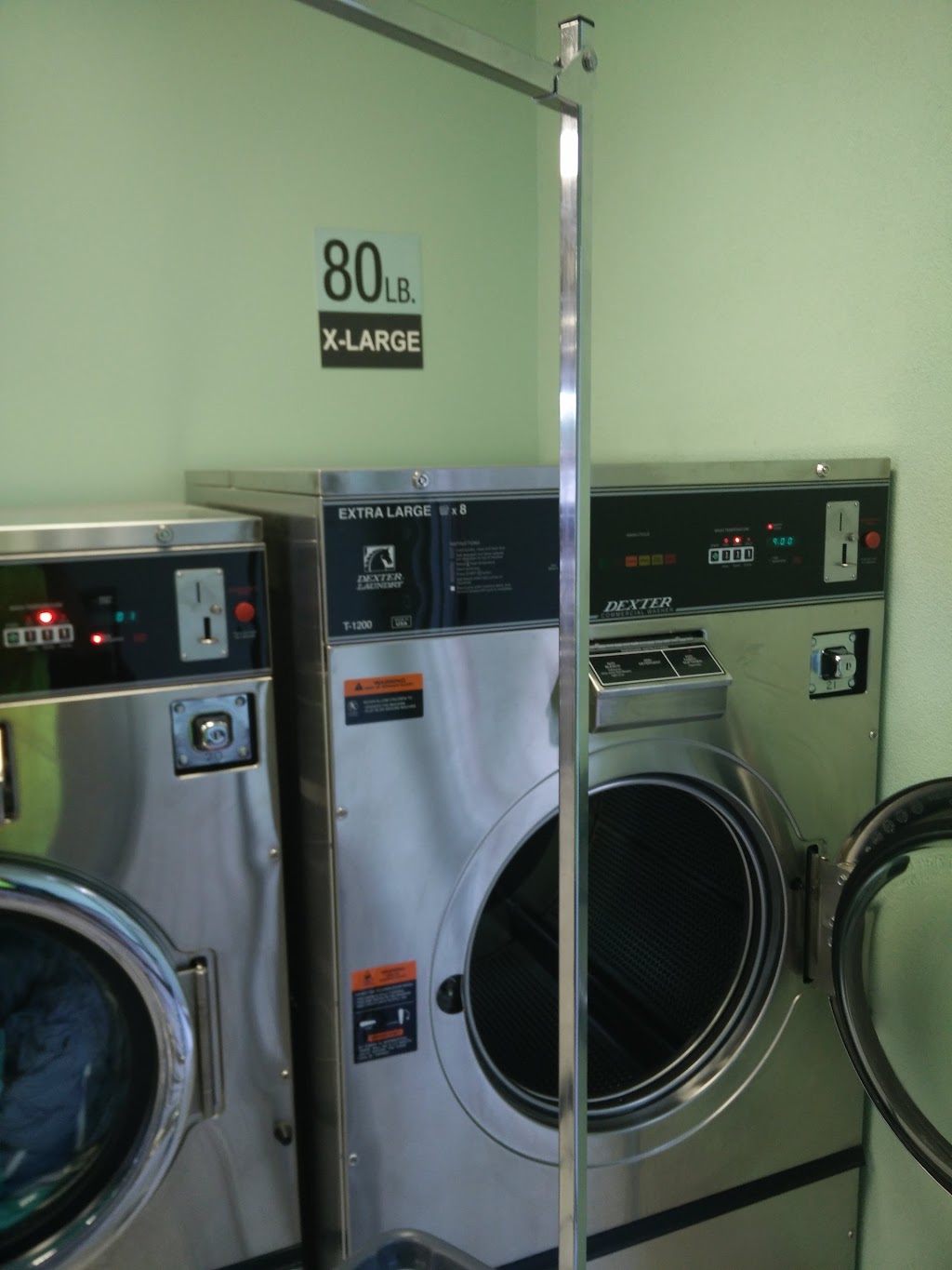 Avenue Coin Laundry | 117 W Rockland Rd, Libertyville, IL 60048, USA | Phone: (847) 362-7800