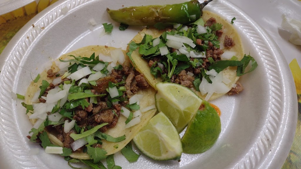 Taqueria El Puesto | 901 E Mulberry St, Kaufman, TX 75142, USA | Phone: (214) 475-3409