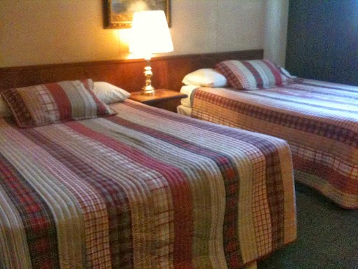 Minden Midtown Motel | 205 Broadway St, Minden, IA 51553, USA | Phone: (712) 483-2023