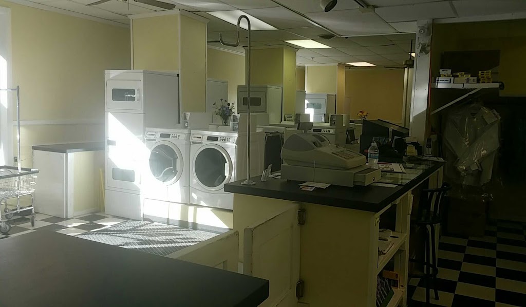 D & D Laundromat And Cleaners | 76 Lowell Rd, Hudson, NH 03051, USA | Phone: (603) 809-4275