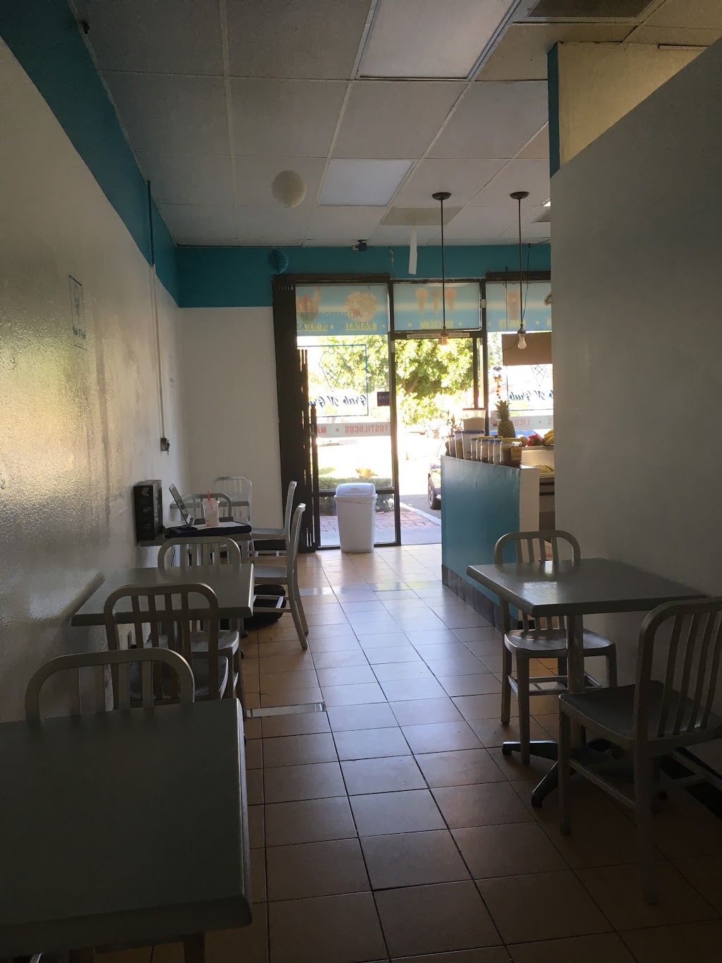 Grab N Grub Fresh Juice Bar | 1236 W Civic Center Dr suite c, Santa Ana, CA 92703, USA | Phone: (714) 266-8202