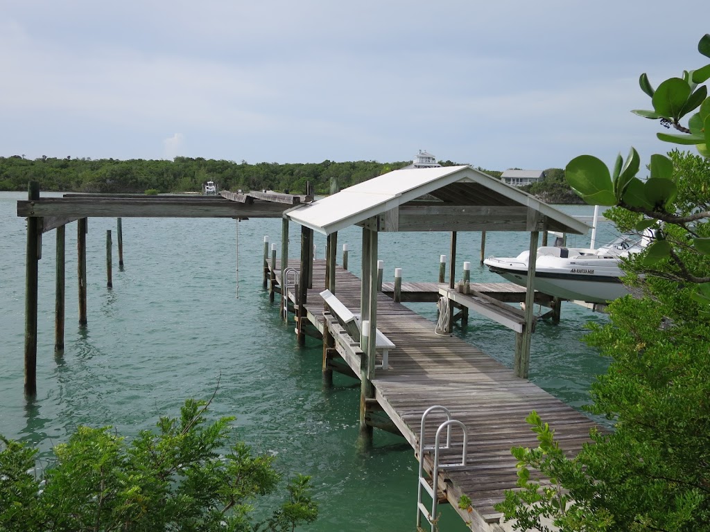 Tides Edge Bahamas | 11 Sunnybrook Ct, Hamilton, OH 45013, USA | Phone: (513) 324-5175