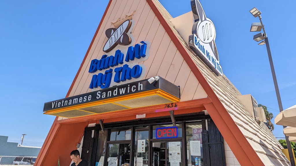 Banh Mi My Tho #3 | 7434 Garvey Ave, Rosemead, CA 91770, USA | Phone: (626) 545-2008