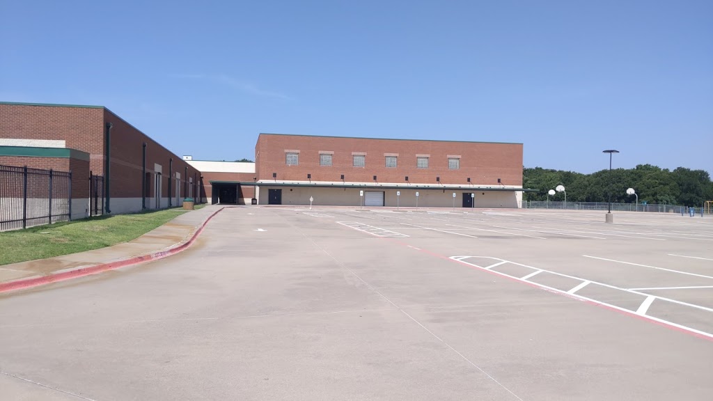 Shady Shores Elementary School | 300 Dobbs Rd, Denton, TX 76208, USA | Phone: (940) 497-4035