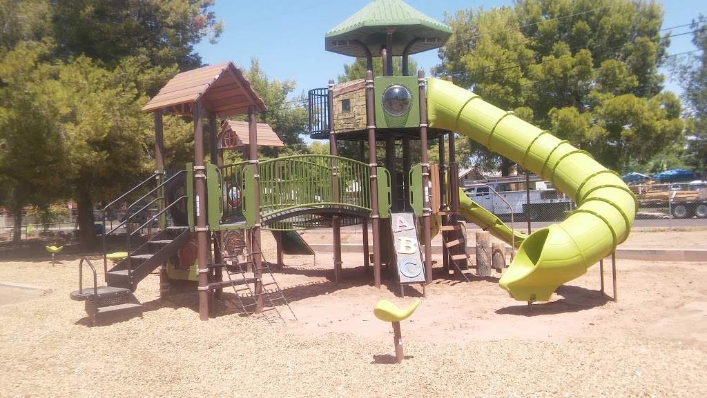 Villa Montessori School | 2802 E Meadowbrook Ave, Phoenix, AZ 85016, USA | Phone: (602) 955-2210